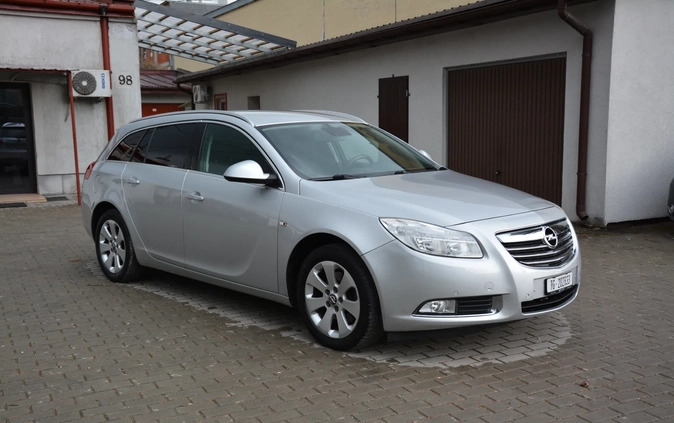 Opel Insignia cena 24799 przebieg: 198100, rok produkcji 2010 z Warszawa małe 154